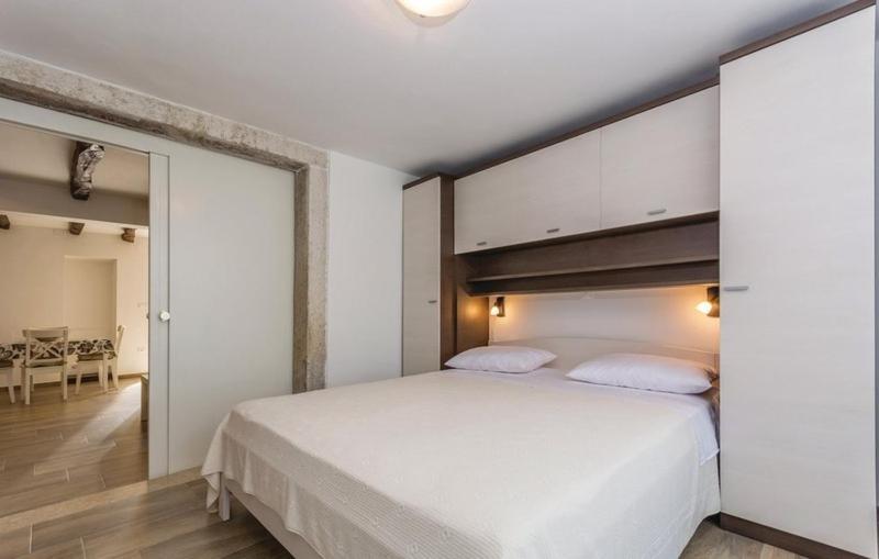 Apartment Nena- Apartman Sa Posebnim Ulazom U Prizemlju, Terasom I Zelenom Okucnicom Rakotule Eksteriør bilde